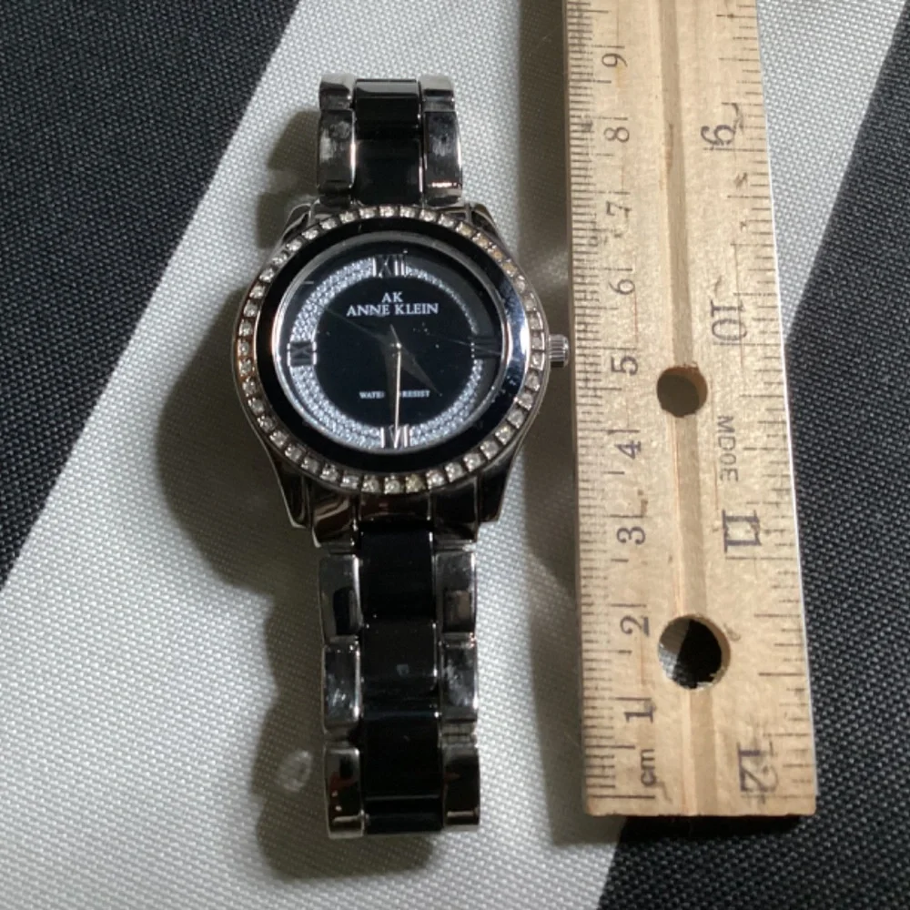 Anne Klein anne klein